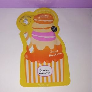 $5 Sweet Mandarin Nourishing Hand Mask Le Mini Macaron